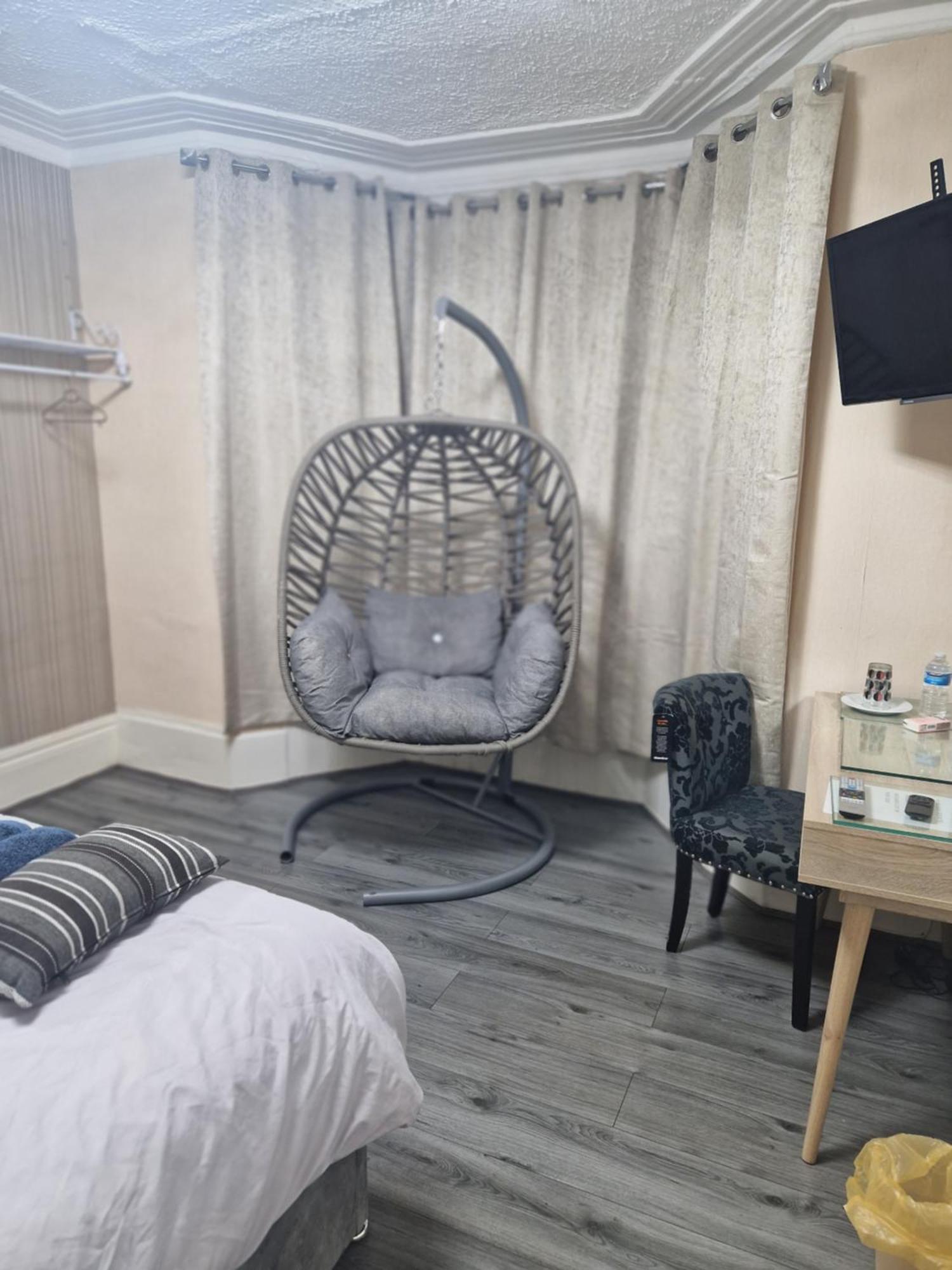 Highfields House - Free Wifi - Free Local Parking Hotel Sheffield Ngoại thất bức ảnh